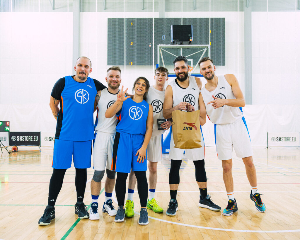 Zdjęcie główne relacji z koszykarskiego SK 3x3 Camp podczas JOCZ Stomil Cup 2026
